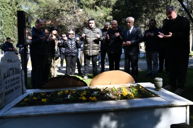 Keşan'da merhum Belediye Başkanı mezarı başında anıldı