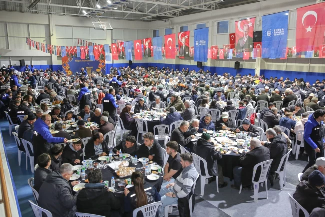 Bursa Büyükşehir bereketi Büyükorhan'da paylaştı