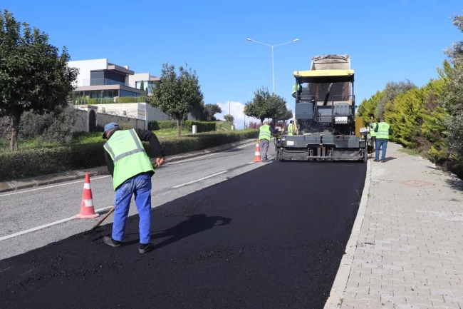 İzmir'de yol yenileme seferberliği