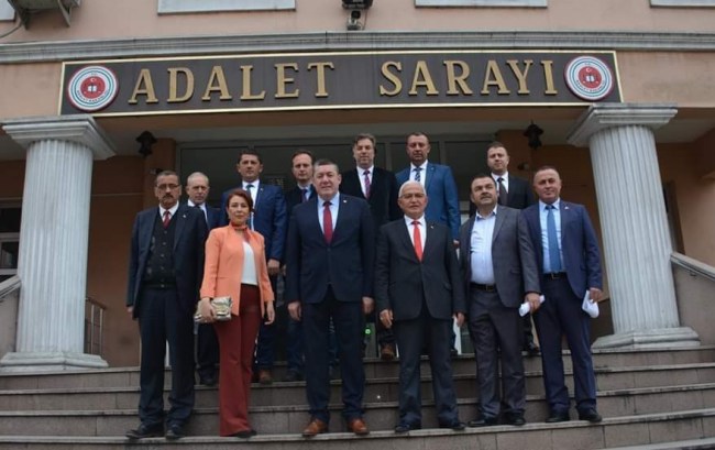 Mazbatayı aldı. İlk mesajını verdi..