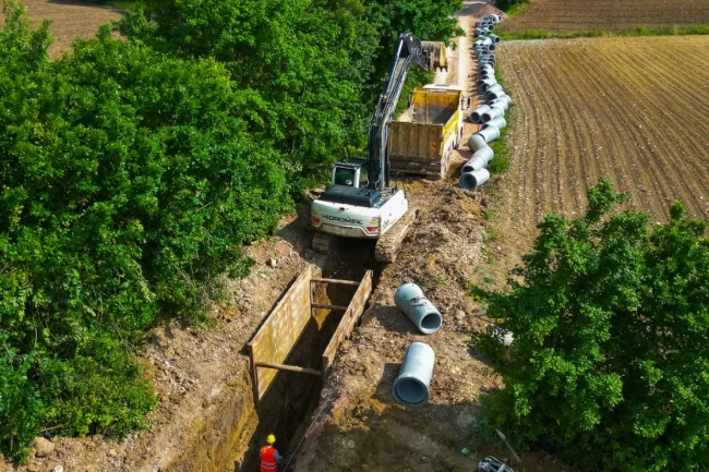 Sakarya'da atık su altyapısı 5 bin metrelik yeni hat ile güçleniyor