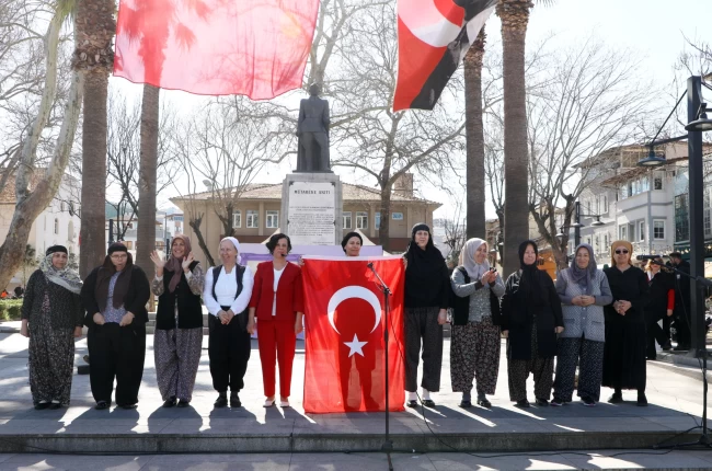 Mudanya'da 8 Mart'a kadın emeği damgası
