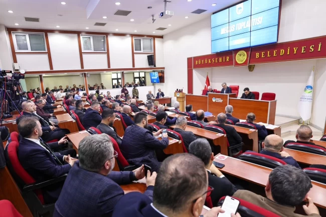 Sakarya'da Başkan Alemdar, hizmetleri sıraladı, uyum vurgusunu yineledi
