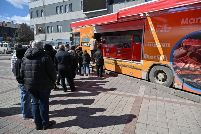 Başkent marketlerden Ramazan'da 55 bin kilo et satışı