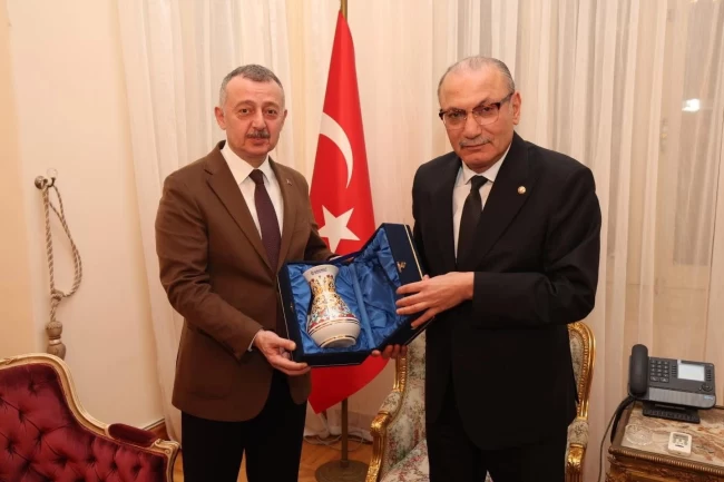 Kocaeli'nin 'Kardeşlik Sofrası' Balkanlar'dan sonra Gazze'de kuruluyor