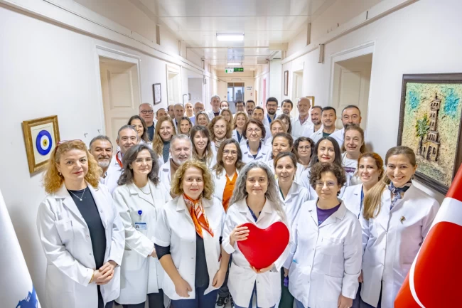 İzmir'de "Koruyan, Öğreten, İyileştiren" sağlık hamlesi