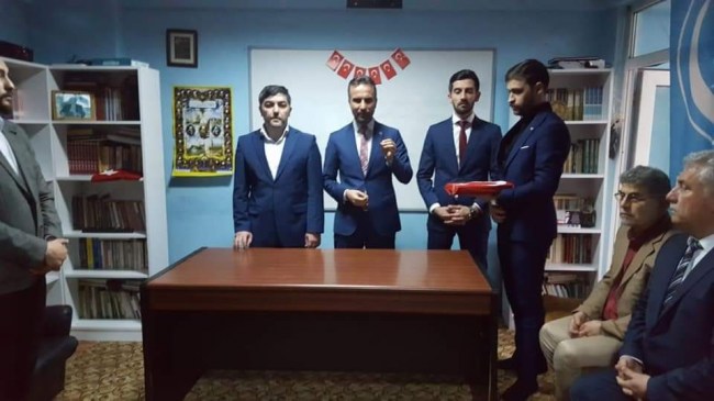 Ülkü ocaklarında kan değişimi..