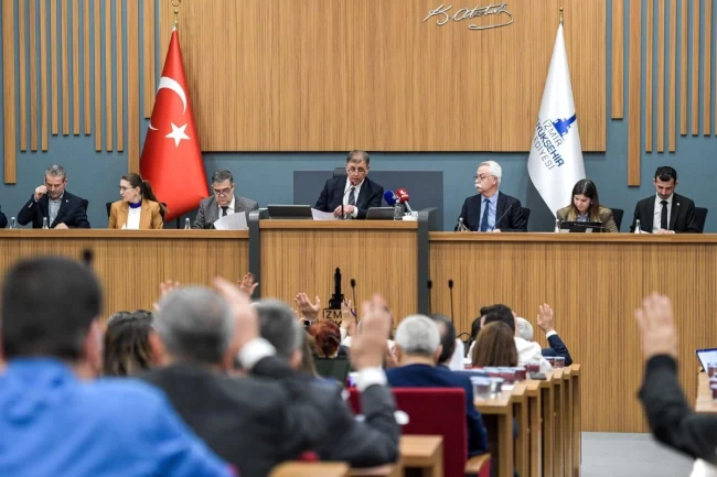 İzmir'de Başkan Tugay'dan kredi tepkisi!