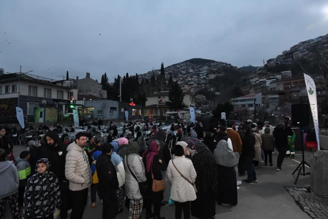 Bursa Osmangazi'de gönül sofraları büyüyor