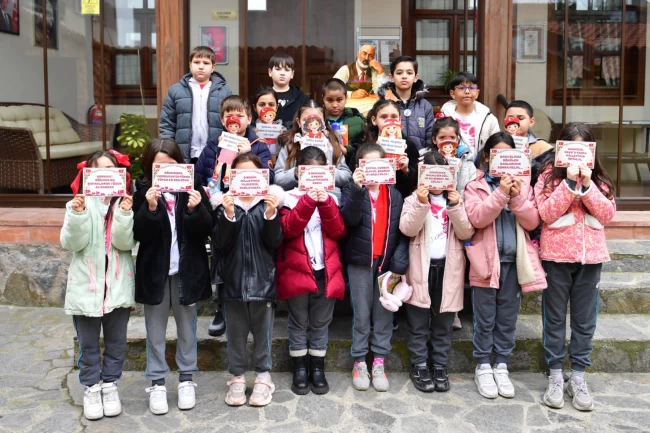 Osmangazi'de çocuklar Mehmet Akif Ersoy'un izinde