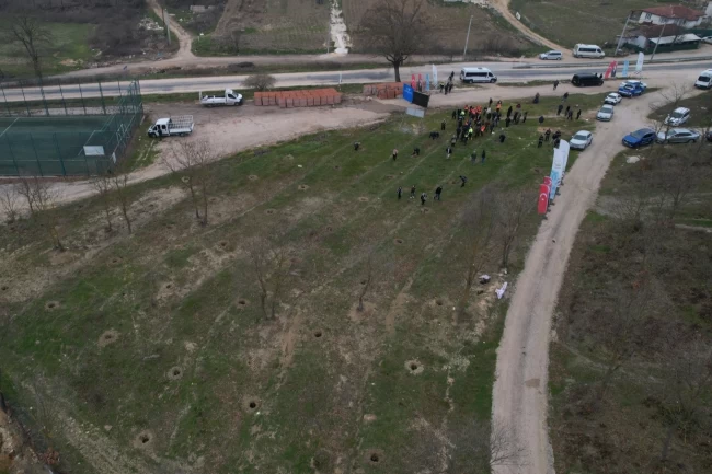 Nilüfer'de Unçukuru Mahallesi'ndeki atıl arazi Umut Ormanı oluyor