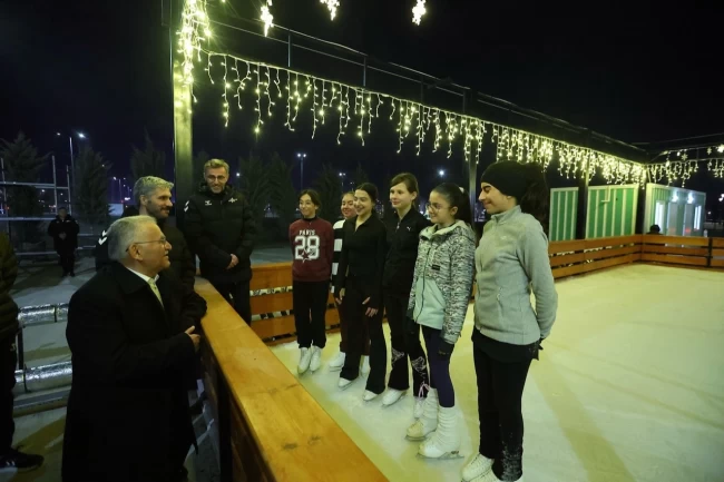 Kayseri'ye açık hava buz pateni pisti geliyor