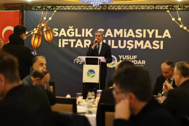 Sakarya'da Ramazan sofrası sağlık çalışanlarıyla kuruldu