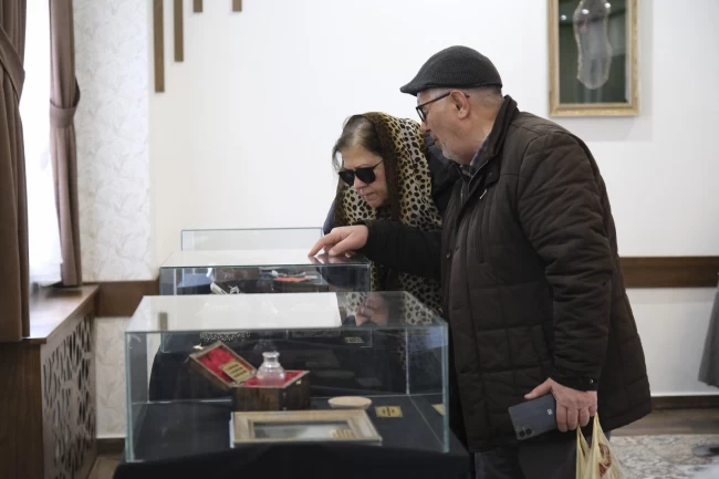 Çorum'da "Kutsal Emanetler Sergisi" Bedesten'de açıldı