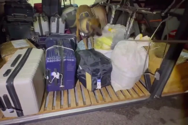 Malatya'da yolcu otobüsünde 11 kilogram metamfetamin yakalandı