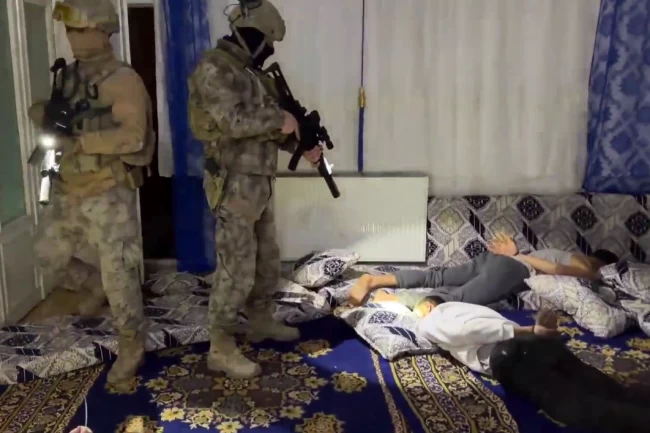 Yozgat'ta DEAŞ'a 3 gözaltı!