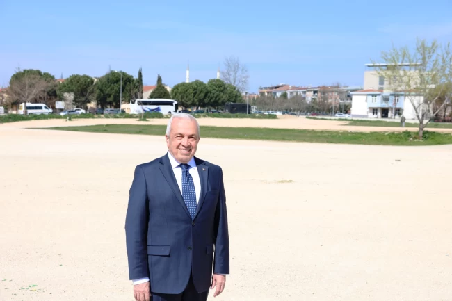 Başkan Özdemir: Nilüfer'in kalbi ve geleceği satılık değildir!