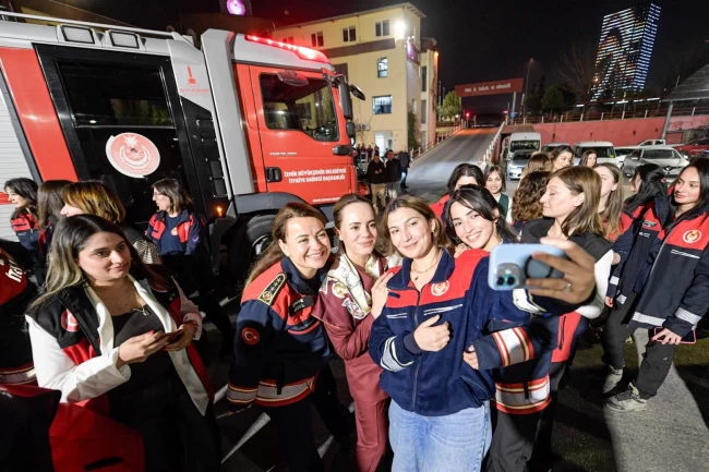 İzmir'de zorlu mesleğin kahramanları ile ESHOT buluşması