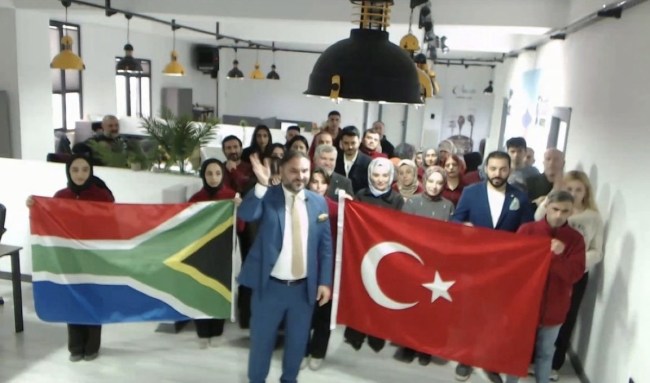 Elcab Kablo’da Bayram Coşkusu 2 Kıta 3 Lokasyonda Aynı Anda Yaşandı