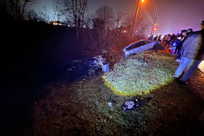 Düzce'de iki otomobil çarpıştı: 6 yaralı