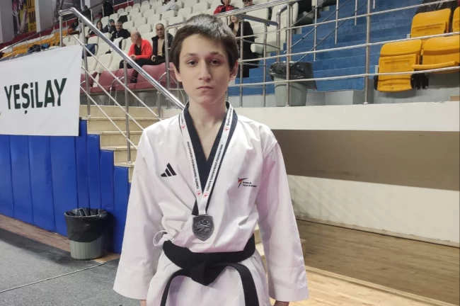 Down Sendromu Farkındalık Gününde İzmir'den milli gurur