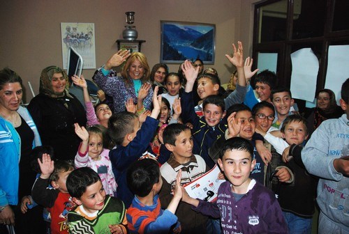 Halkın Neriman Ablası köylerde..