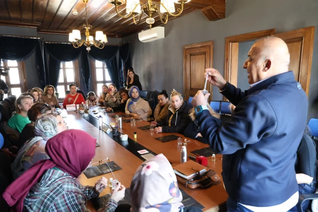 Bursa Osmangazi'de kadınlara üretim ve kazanç fırsatı