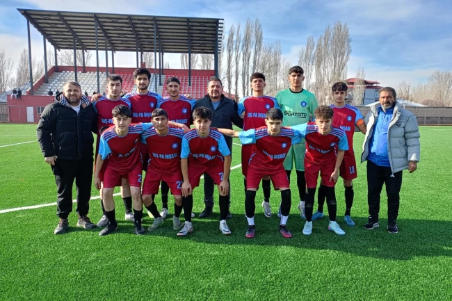 Ağrı'da U18 Ligi Şampiyonu Patnos Spor oldu