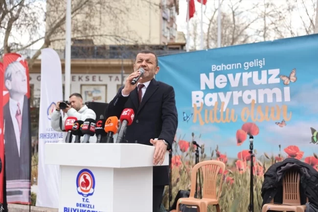 Denizli'de Nevruz coşkusu: Bahara görkemli "Merhaba"