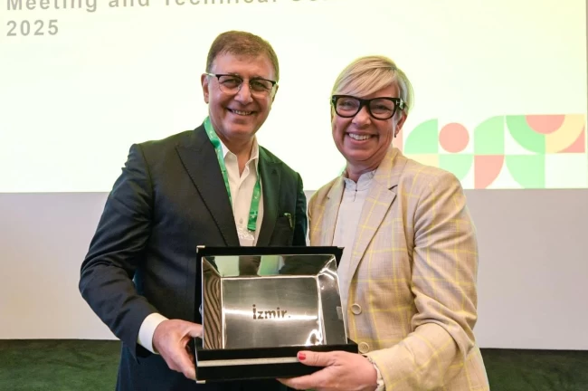 Başkan Tugay, DSÖ'nün 'Siyasi Komite'sinde