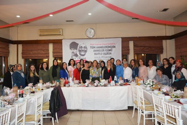 Bayan Posbıyık'tan, anneler gününde iftar..