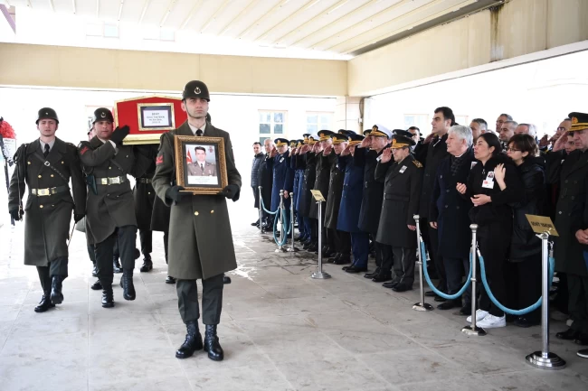 TSK'dan şehit binbaşı Sinan Taştekin'e son görev