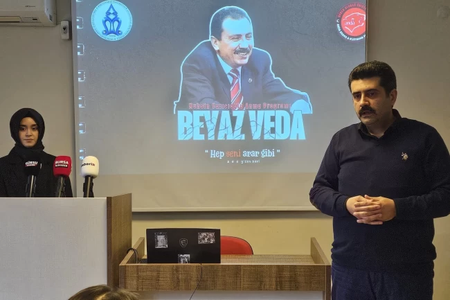 Bursa'da Muhsin Yazıcıoğlu "Beyaz Veda" programıyla anıldı