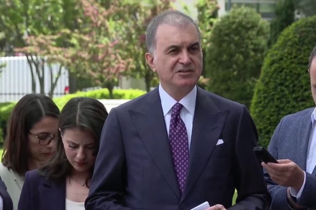 Özgür Özel'in dış politika eleştirilerine AK Parti'den tepki