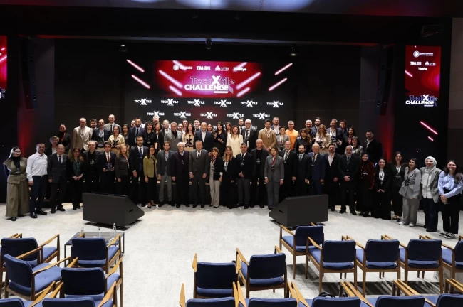 Tekstilde geleceğin kodları Bursa'da yazıldı