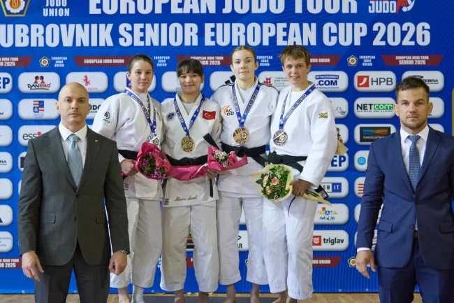 Kağıtspor'un olduğu her yerde başarı var