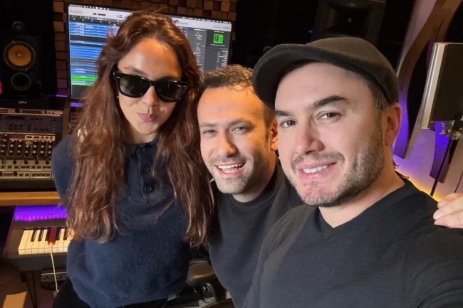 Aybüke Albere'den güçlü atak!