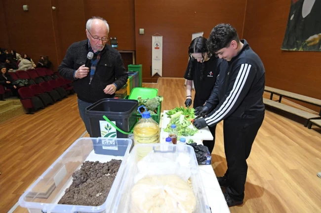 Bursa Osmangazi'de 'sıfır atık' eğitimi
