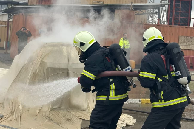 Kocaeli Büyükşehir İtfaiyesi'nden hayat kurtaran eğitimler