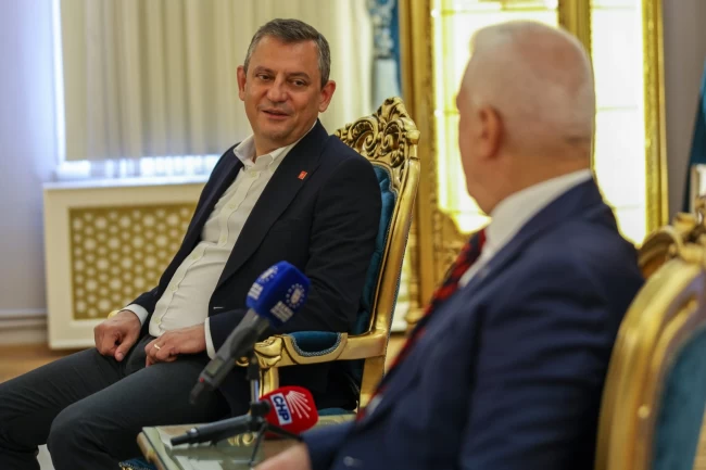 Başkan Bozbey'in ifadesi başladı, Özgür Özel Bursa'ya geliyor