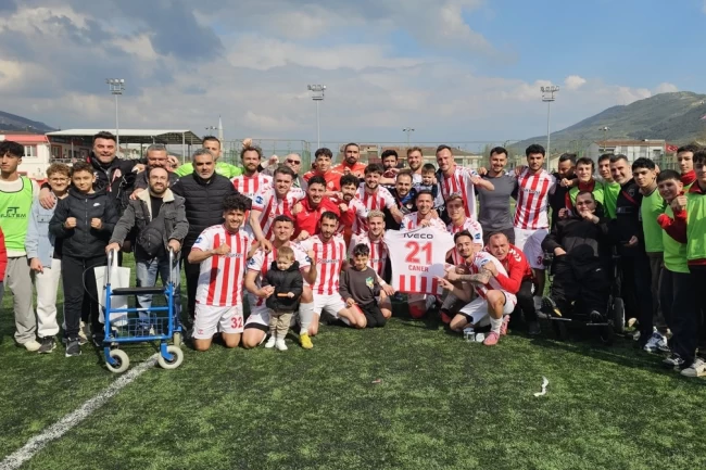 Akran Gemlikspor'dan 4 gollü galibiyet