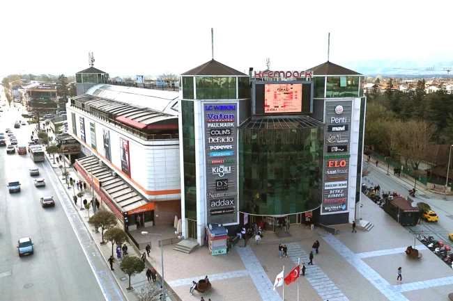 Düzce'de Krempark AVM'ye mühür!