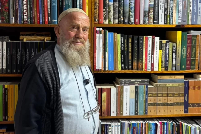 Kitap tutkunu bir ömrün yeni durağı: Alev Alatlı