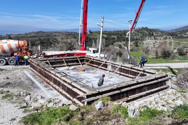 Manisa Büyükşehir'den üreticiye modern ve güvenli sulama