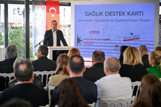 İzmir Bornova'da "Sağlık Destek Kartı" başladı