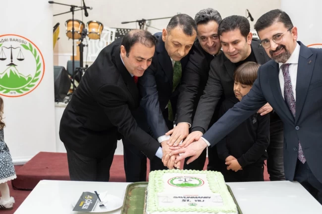 Ağrı Barosu'ndan 5 Nisan kutlaması