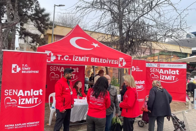 "Sen Anlat İzmit" Perşembe Pazarı'nda
