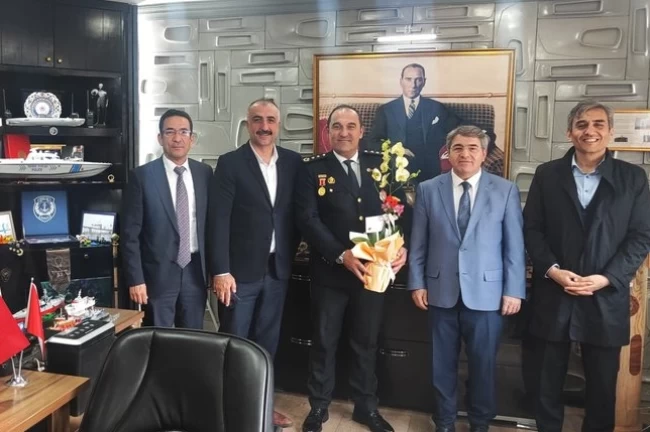 Mudanya'da eğitimcilerden 'emniyet'e nezaket