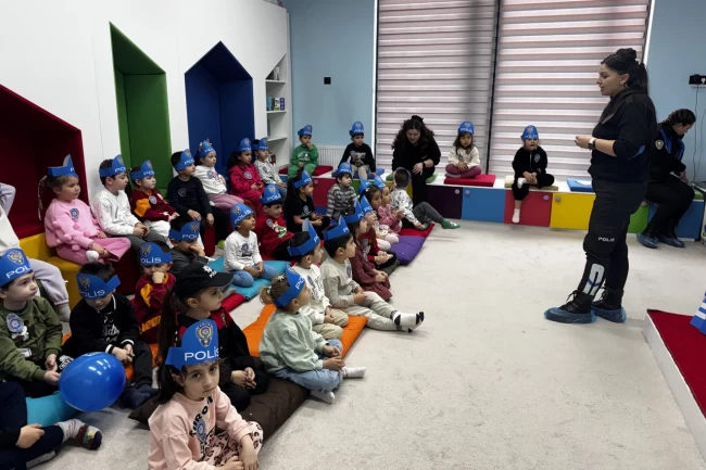 Kayseri Büyükşehir'den miniklere polislik eğitimi
