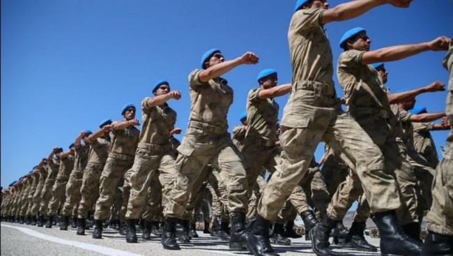 Yeni askerlik düzenlemesi yasalaştı!